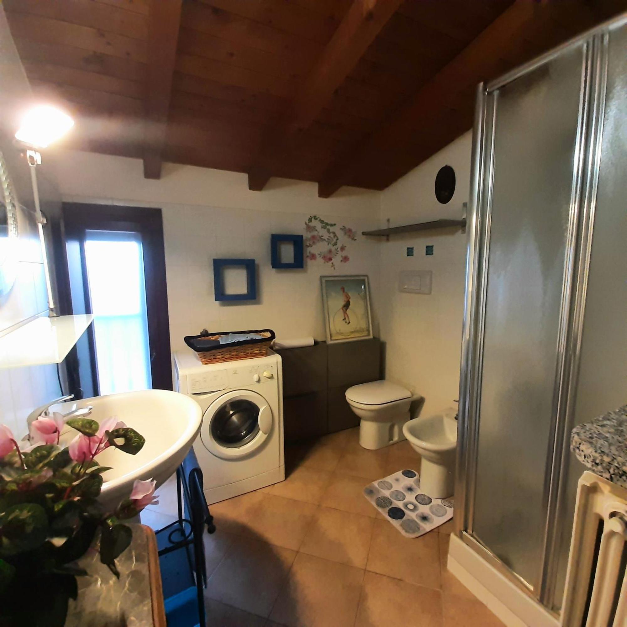 Ferienwohnung Nuovo Interno Nuova Atmosfera Stazione Beato Matteo Vigevano Exterior foto